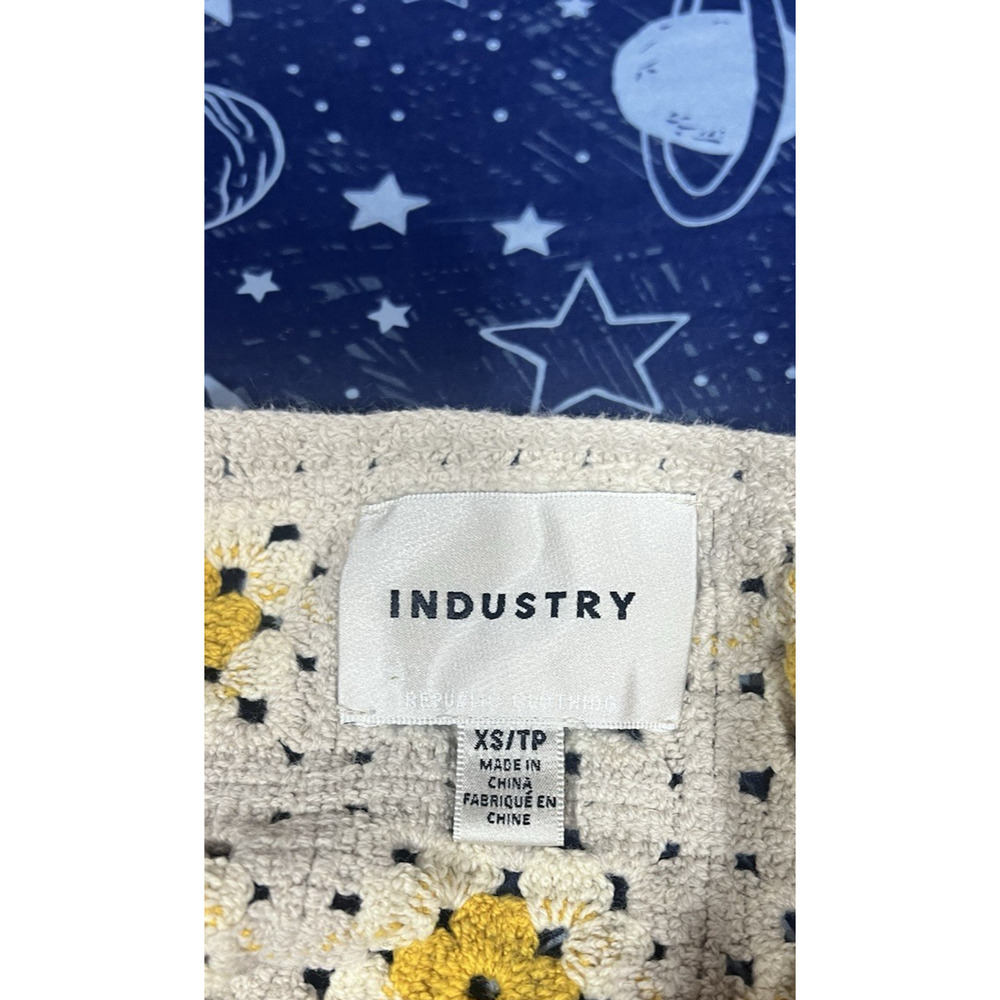 Industry Republic Clothing Crop Crochet tan Top Yellow Boho Floral xSmall - Picture 3 of 3